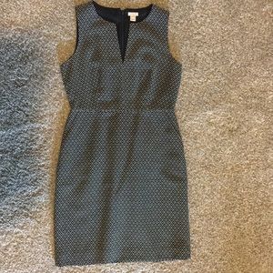 Sleeveless dress